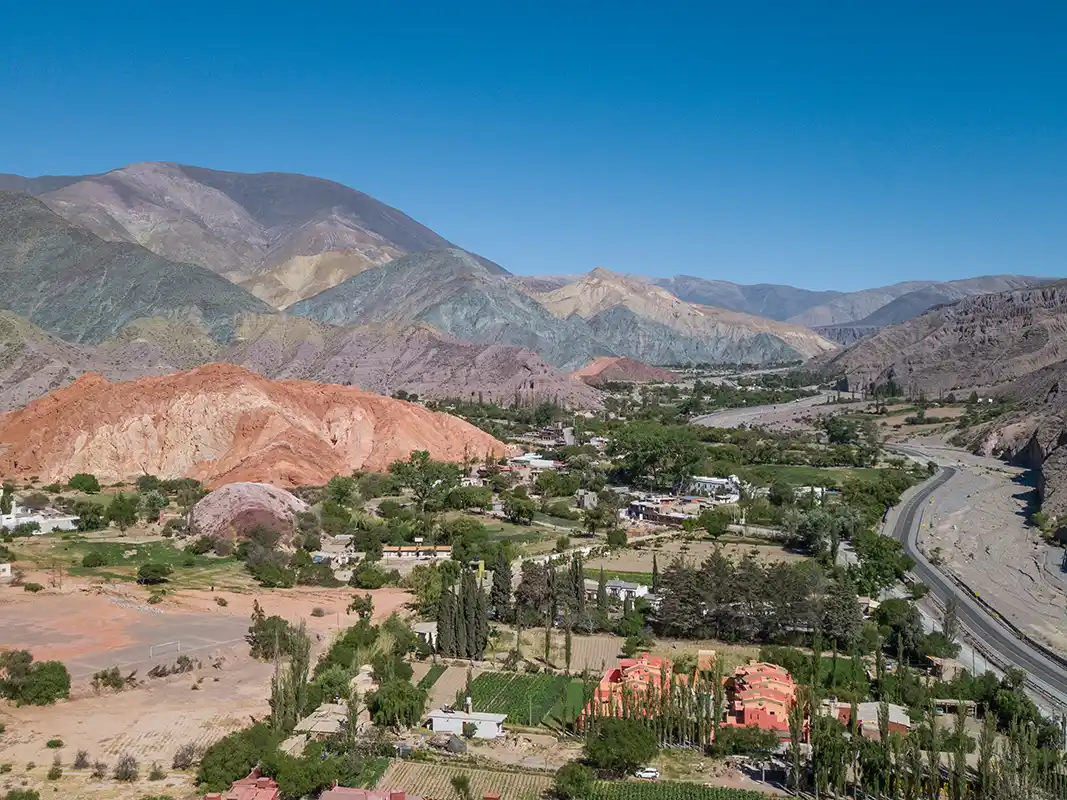 Más de 18mil turistas visitaron Jujuy durante el fin de semana largo de octubre - Indómito