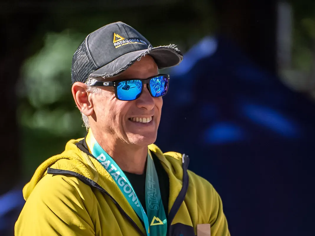 Mariano Álvarez. El trail running a sus pies - Indómito