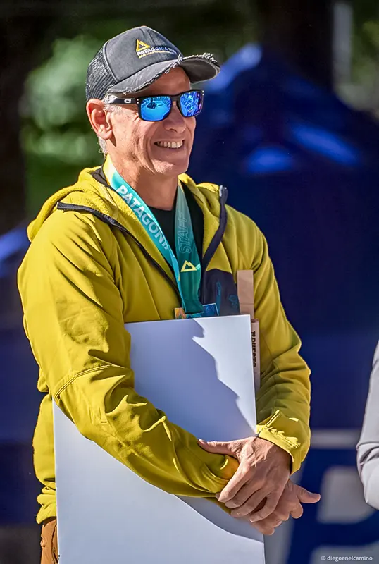 Mariano Álvarez. El trail running a sus pies - Indómito